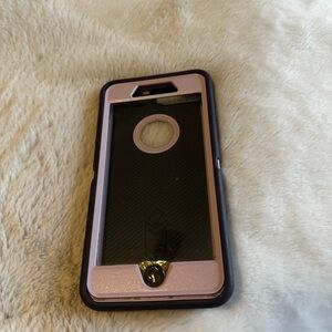 Otter box great condition has been used for some time, I upgraded my phone!